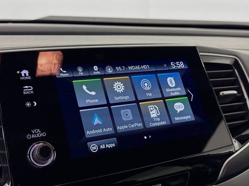 Certified 2024 Honda Passport EX-L image 16