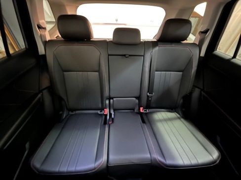 Certified 2024 Volkswagen Tiguan Wolfsburg Edition image 29