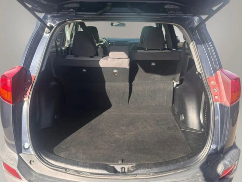 Used 2014 Toyota RAV4 LE AWD/4WD image 10