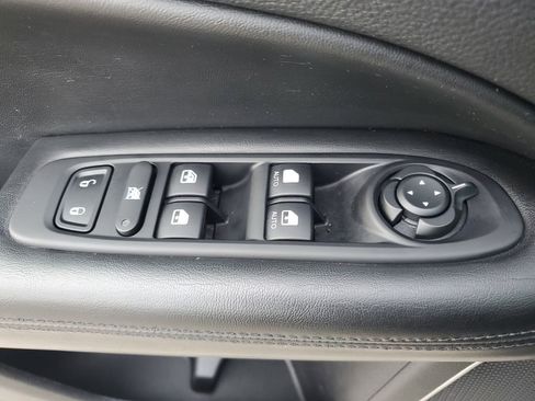 Used 2021 Jeep Compass Altitude image 21