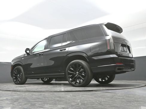 New 2026 Cadillac Escalade Platinum Sport AWD/4WD image 35