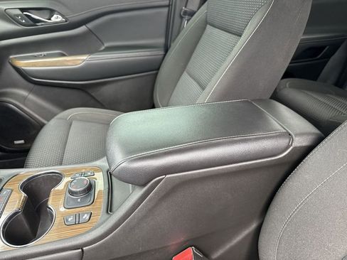 Used 2022 GMC Acadia SLE w/ Driver Convenience Package AWD/4WD image 27