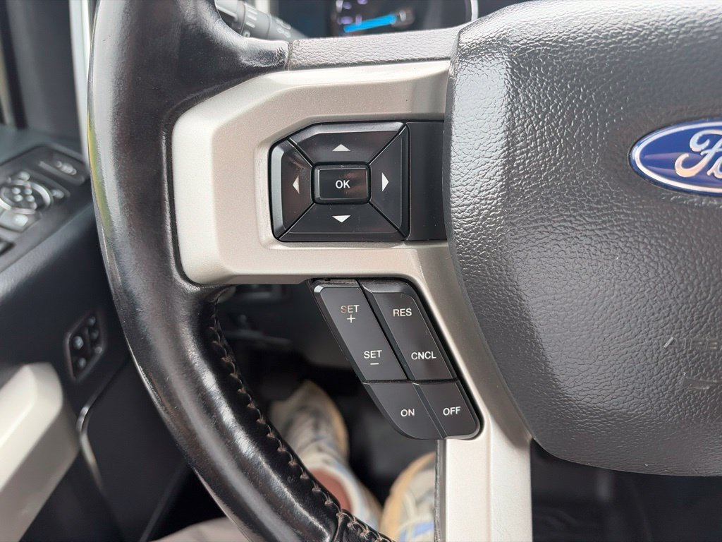 Used 2022 Ford F250 Lariat w/ Lariat Value Package AWD/4WD image 18