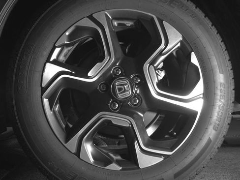 Used 2018 Honda CR-V Touring image 11