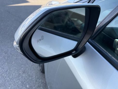 Used 2021 Toyota Corolla XSE w/ Carpet Mat Package (TMS) image 23