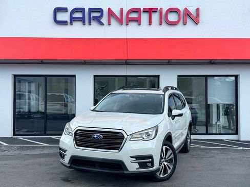 Used 2020 Subaru Ascent Limited w/ Technology Package AWD/4WD image 2