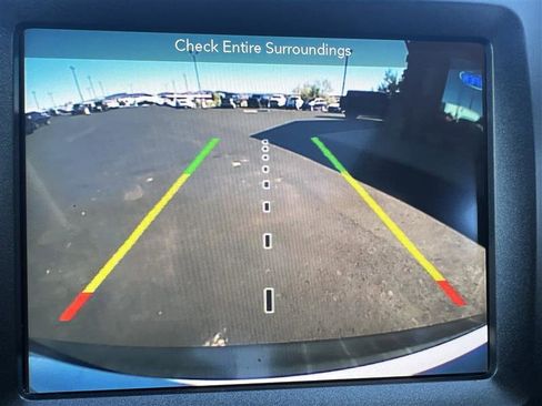 Used 2019 Jeep Cherokee Trailhawk w/ Comfort/Convenience Group image 12