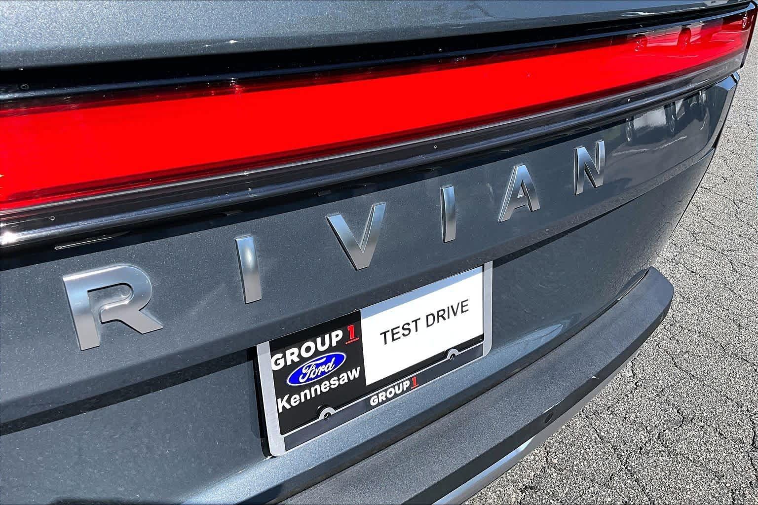 Used 2023 Rivian R1S Adventure Quad AWD/4WD image 30