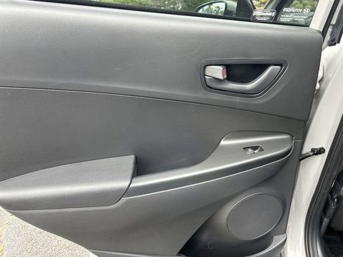 Used 2023 Hyundai Kona SEL w/ Cargo Package image 13