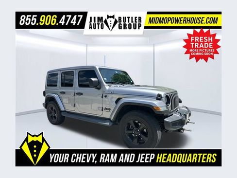 Used 2020 Jeep Wrangler Unlimited Sahara AWD/4WD image 1