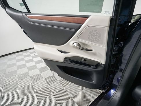 New 2025 Lexus ES 350 w/ Premium Package image 12