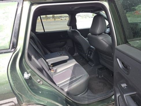 Used 2026 Subaru Outback Limited AWD/4WD image 18