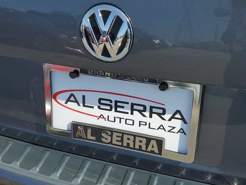 Used 2019 Volkswagen Jetta R-Line w/ R-Line Cold Weather Package FWD image 6