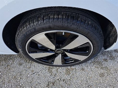 New 2025 Audi A5 2.0T Premium image 30