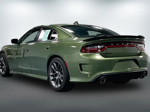 Used 2022 Dodge Charger Scat Pack w/ Harman/Kardon Audio Group RWD image 6