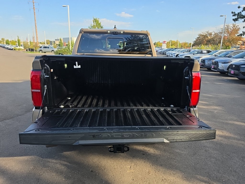 Used 2026 Toyota Tacoma TRD Off-Road w/ TRD Off Road Premium Package AWD/4WD image 19