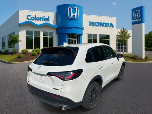 Used 2024 Honda HR-V Sport image 6