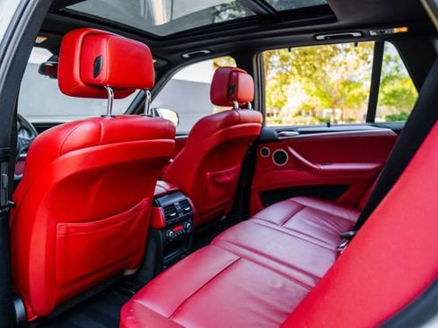 Used 2012 BMW X5 M image 71