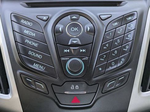 Used 2014 Ford Focus SE image 13