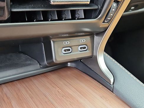 Used 2023 Lexus RX 350 Premium image 25