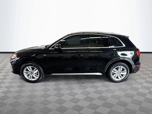Used 2023 Audi Q5 2.0T Premium w/ Convenience Package AWD/4WD image 4