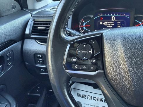 Used 2019 Honda Pilot Touring image 32