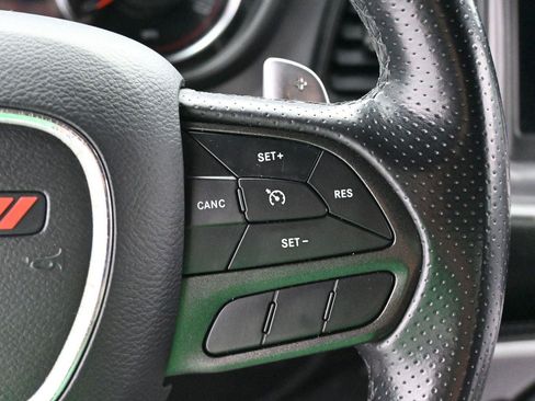 Used 2022 Dodge Challenger GT AWD/4WD image 18
