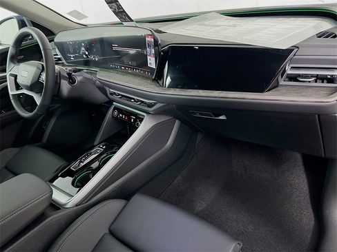 New 2025 Audi Q5 Premium Plus image 29