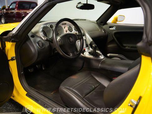 Used 2007 Pontiac Solstice GXP w/ Premium Package image 4