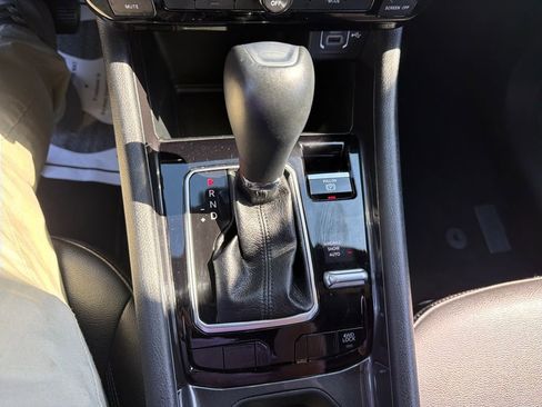 Used 2024 Jeep Compass Latitude image 23