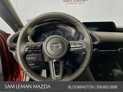 Used 2025 MAZDA MAZDA3 s image 17