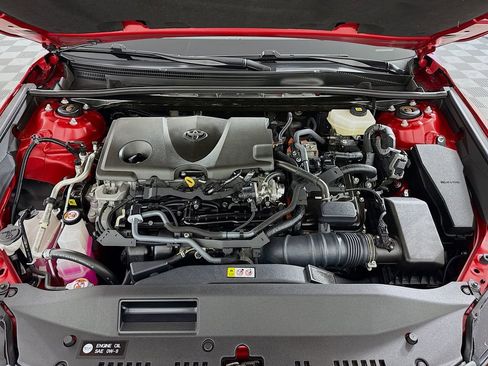 Used 2025 Toyota Camry SE image 29