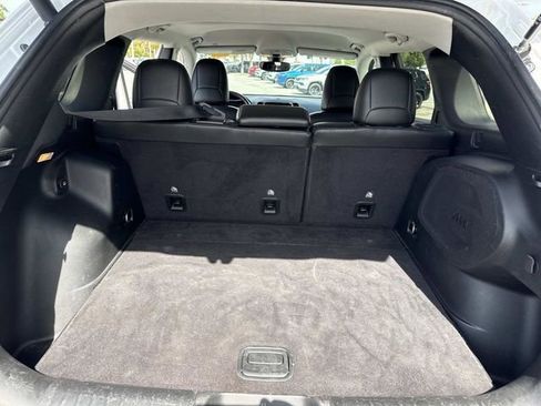 Used 2019 Jeep Cherokee Limited w/ Trailer Tow Group AWD/4WD image 32