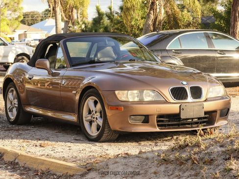 Used 2000 BMW Z3 2.5i image 17