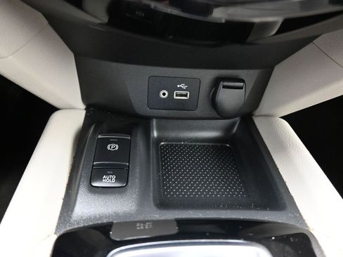 Used 2022 Nissan Rogue Sport SV w/ Technology Package image 19