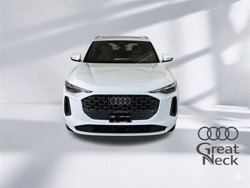 Certified 2025 Audi Q5 Premium w/ Convenience Package image 20