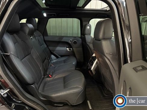 Used 2015 Land Rover Range Rover Sport Supercharged image 17