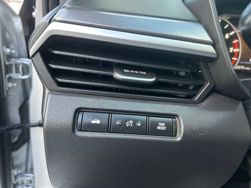 Used 2024 Nissan Altima 2.5 SR FWD image 21