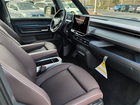 New 2025 Volkswagen ID. Buzz Pro S image 24