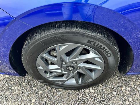 Used 2024 Hyundai Elantra SEL image 21