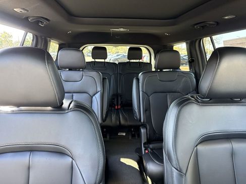 New 2025 Jeep Grand Cherokee L Limited w/ Black Appearance Package image 31