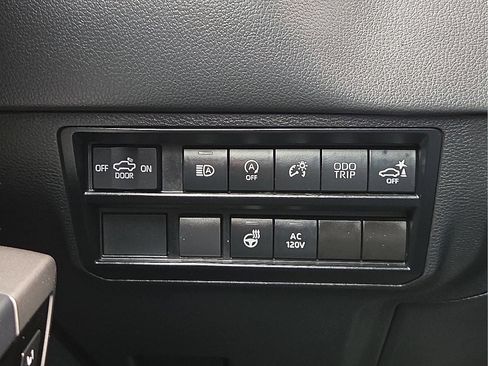 Used 2023 Toyota Tundra Limited AWD/4WD image 20