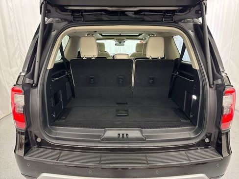 Used 2021 Ford Expedition Max Platinum AWD/4WD image 10
