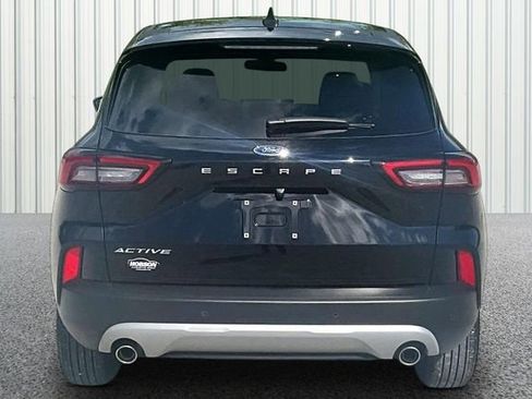 Used 2024 Ford Escape Active w/ Tech Pack #2 FWD image 4
