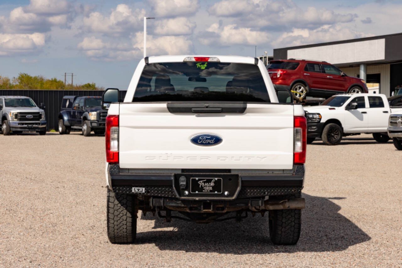 Used 2019 Ford F350 XLT w/ XLT Value Package AWD/4WD image 18