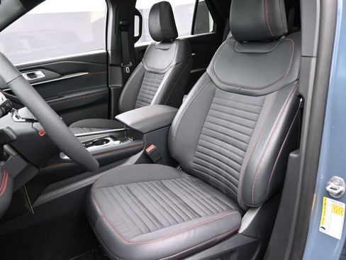 New 2026 Ford Explorer ST-Line w/ ST-Line Street Pack AWD/4WD image 26