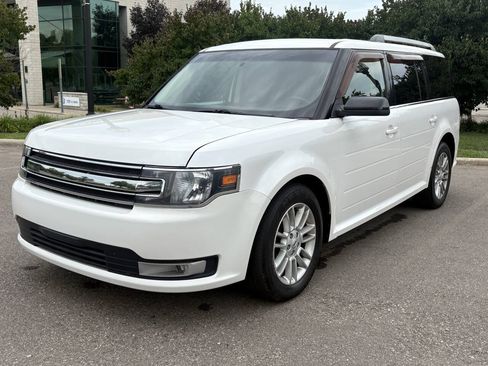 Used 2013 Ford Flex SEL w/ Class III Trailer Tow Pkg AWD/4WD image 23