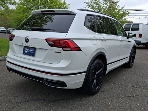 Certified 2024 Volkswagen Tiguan SE R-Line AWD/4WD image 6