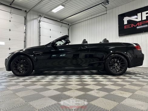 Used 2010 BMW M3 Convertible RWD image 20