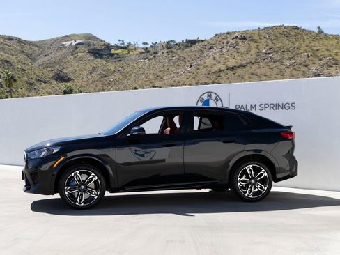 Certified 2025 BMW X2 xDrive28i w/ M Sport Package image 3